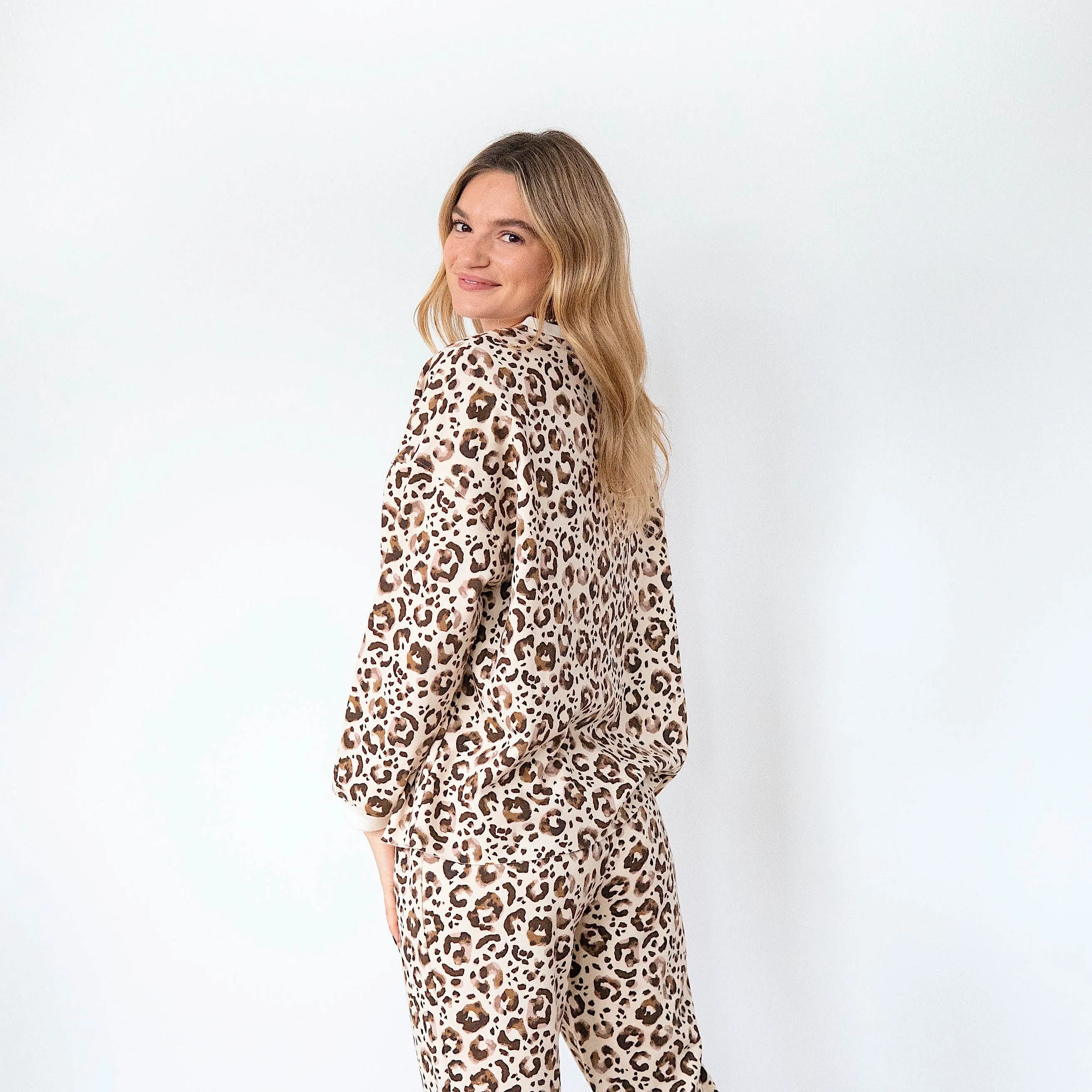 Ladies' White Swan Print Comfortwear Collection Joggers