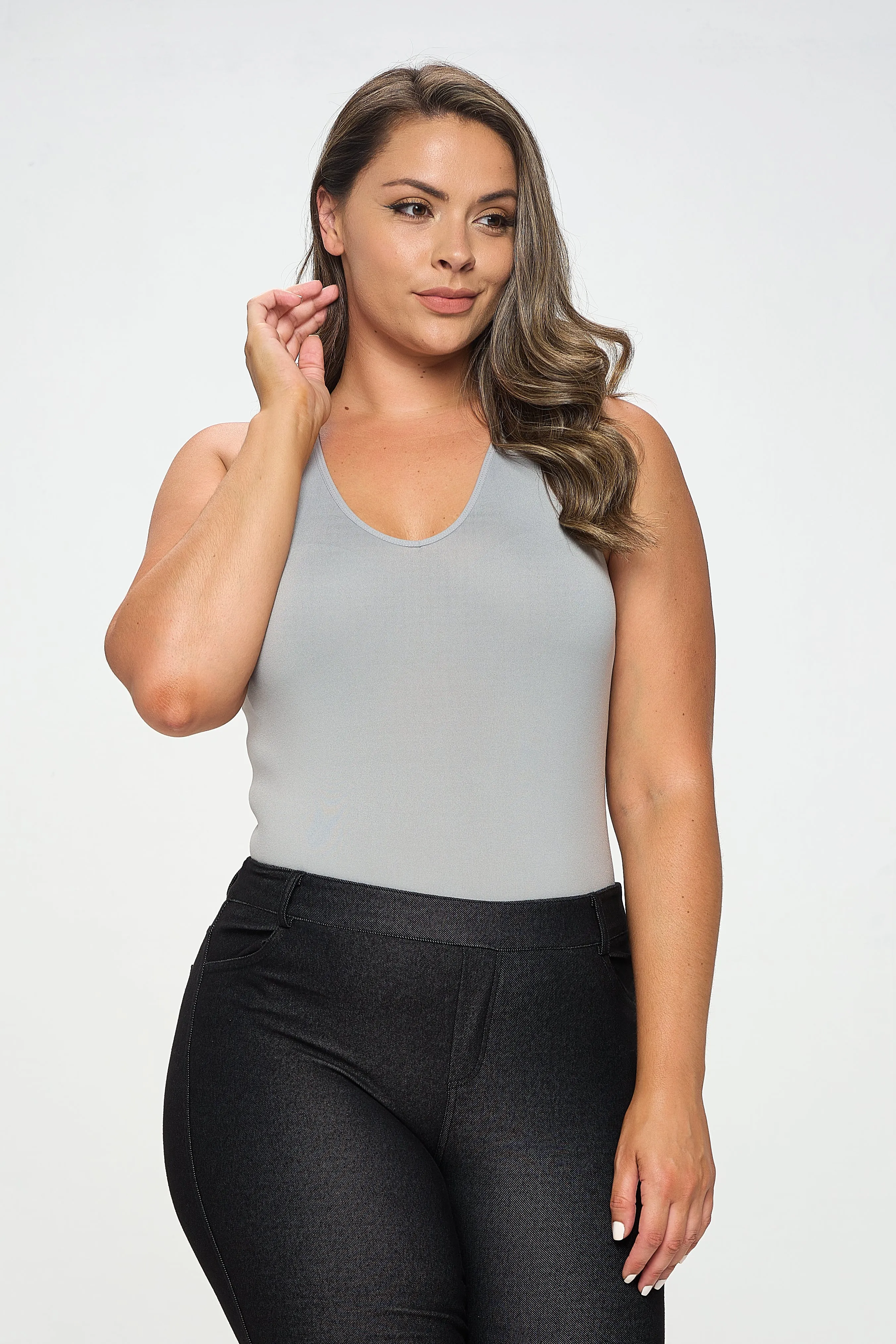 Plus Size Basic V-Neck Tank Top Bodysuit