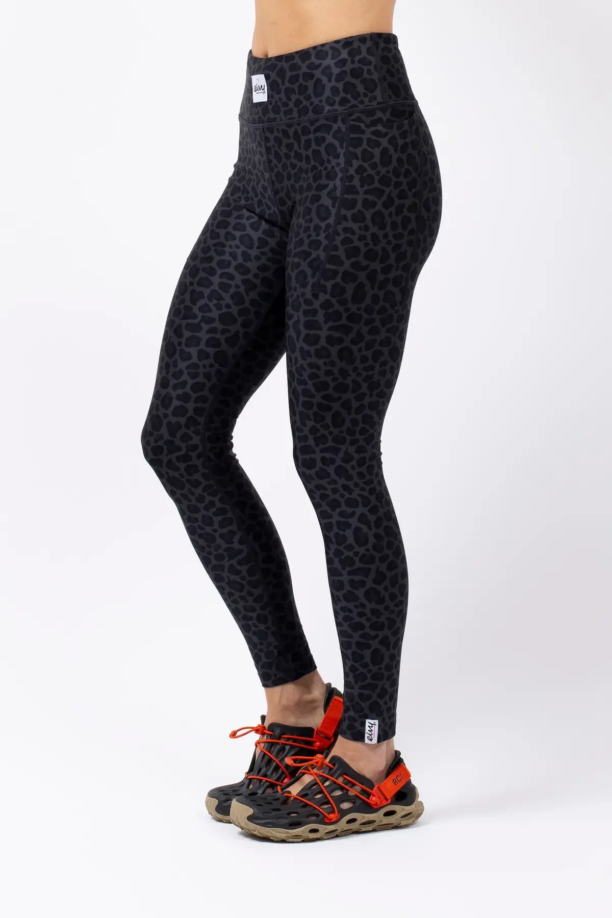 POCKET TIGHTS