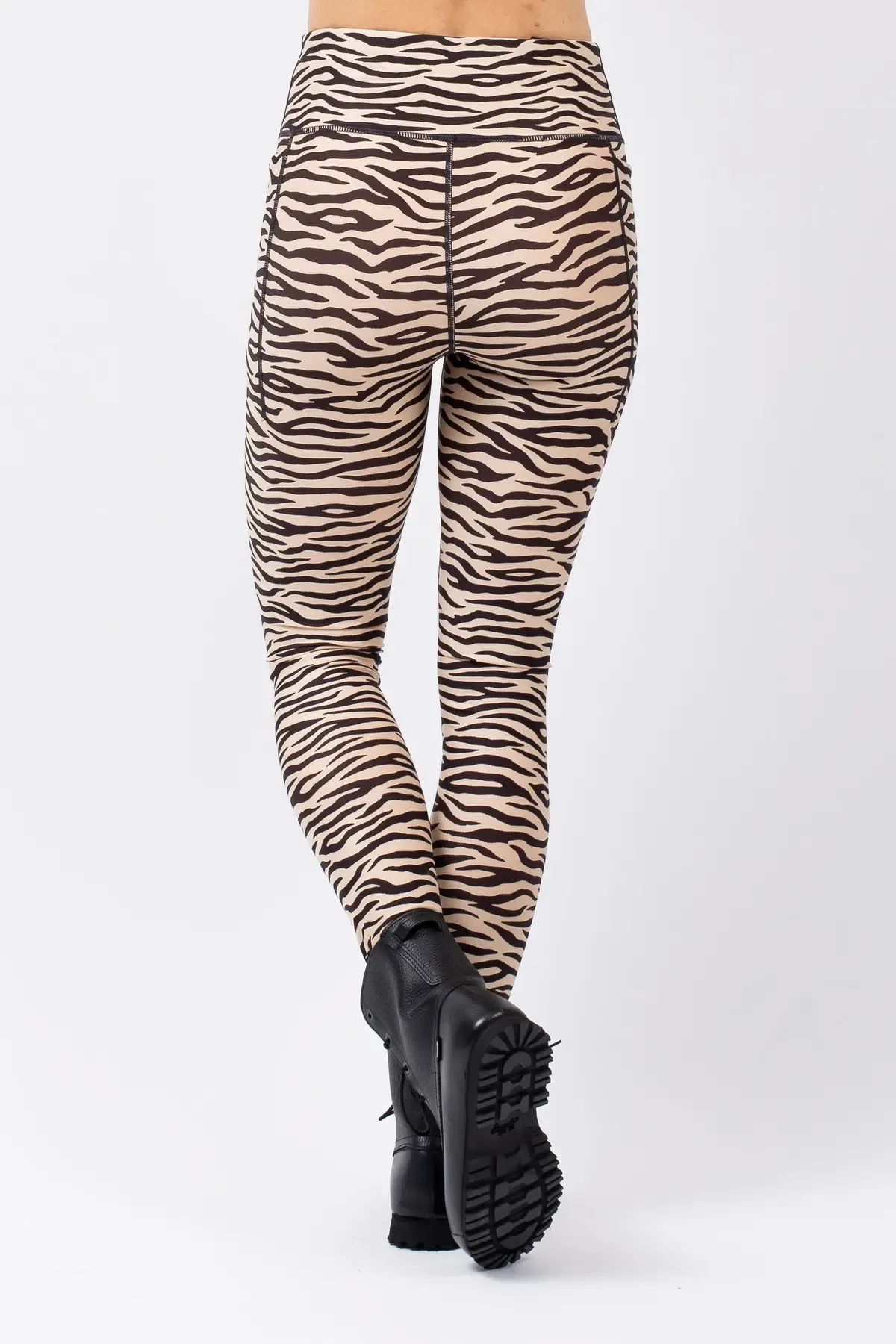 POCKET TIGHTS