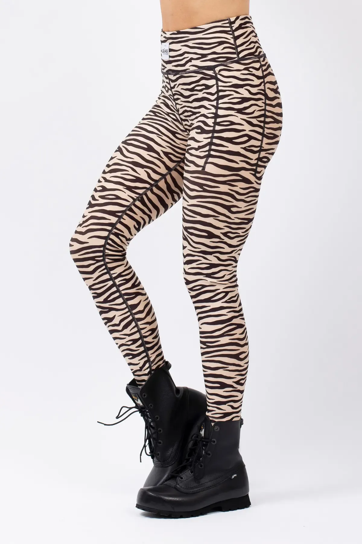 POCKET TIGHTS